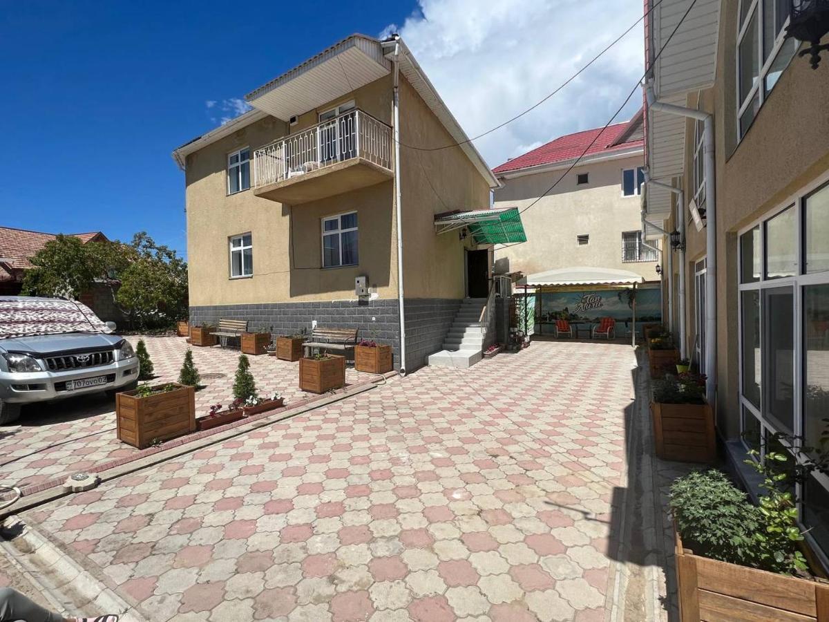 Tan Nuru Guest House Гостевой Дом Тан Нуру Cholpon-Ata Exteriör bild