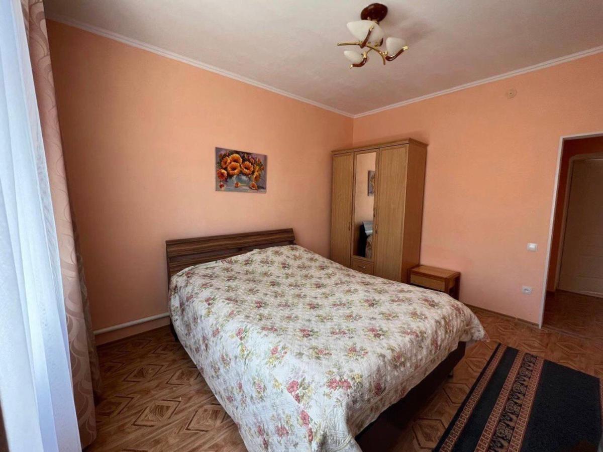 Tan Nuru Guest House Гостевой Дом Тан Нуру Cholpon-Ata Exteriör bild