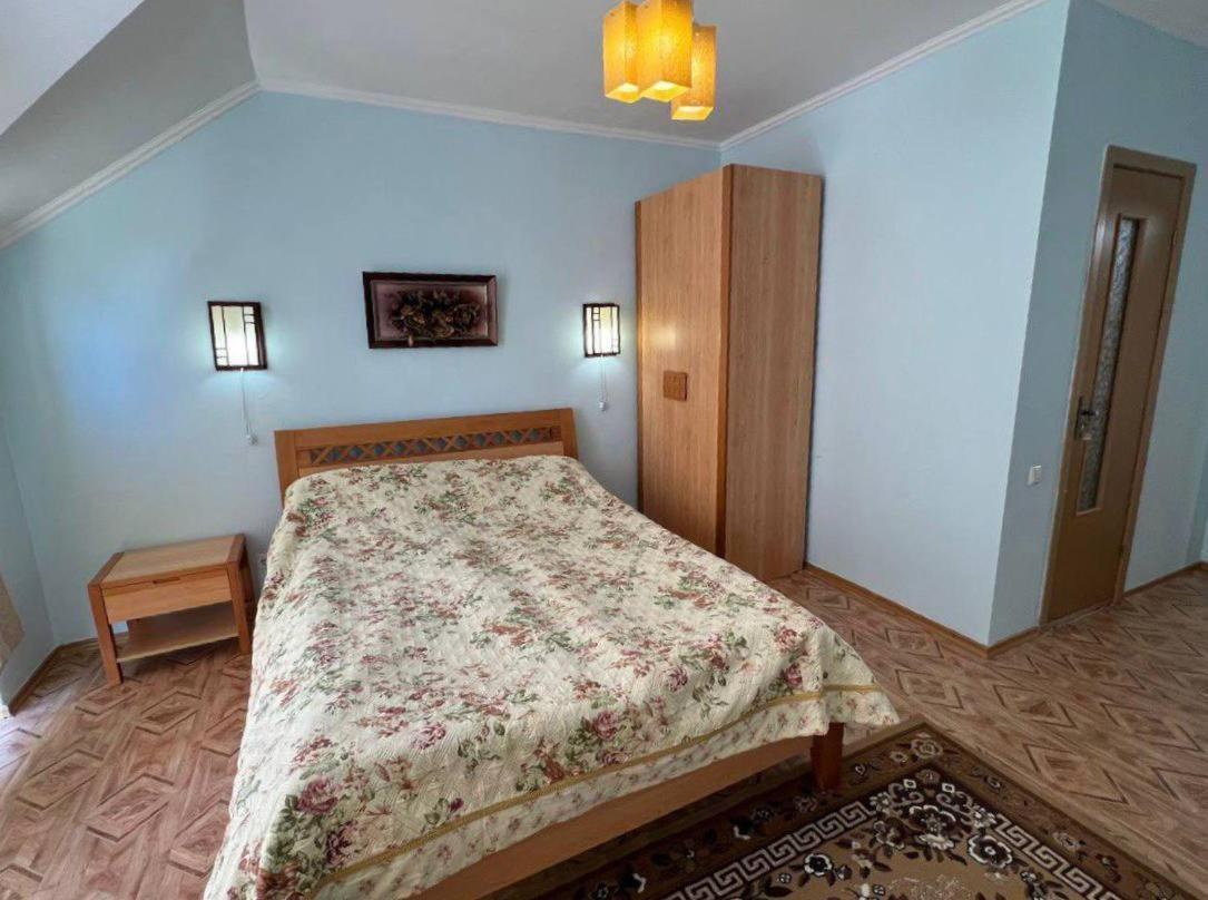 Tan Nuru Guest House Гостевой Дом Тан Нуру Cholpon-Ata Exteriör bild