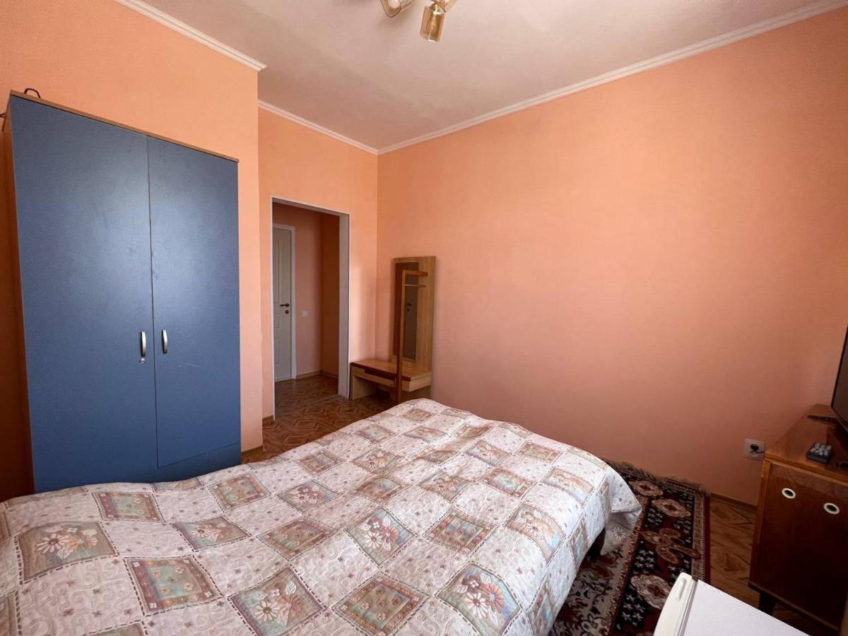 Tan Nuru Guest House Гостевой Дом Тан Нуру Cholpon-Ata Exteriör bild