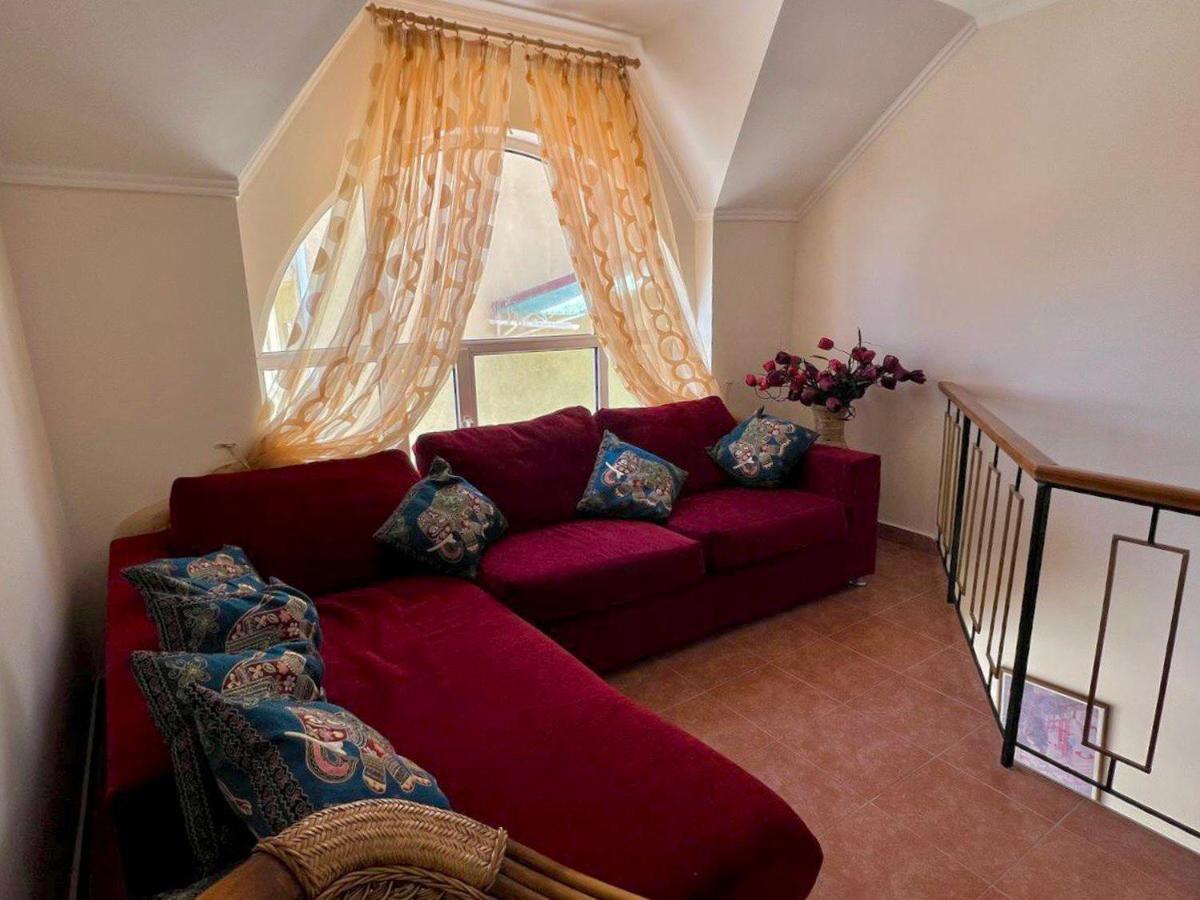Tan Nuru Guest House Гостевой Дом Тан Нуру Cholpon-Ata Exteriör bild